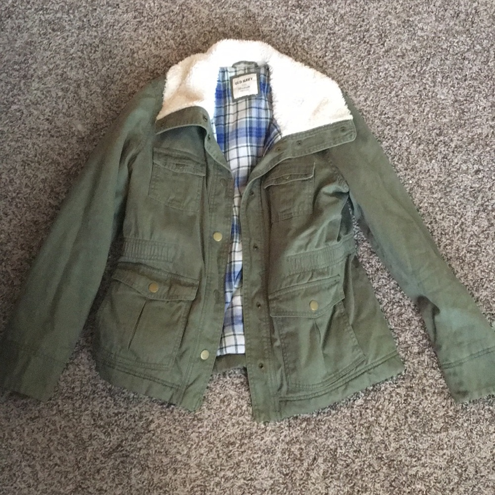 Women’s military green winter jacket, size M